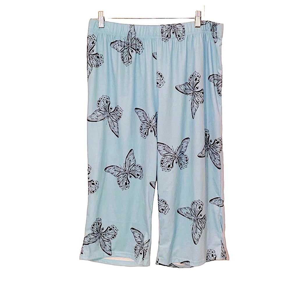 2X pj capri pants in blue with butterflies Shein 2xl